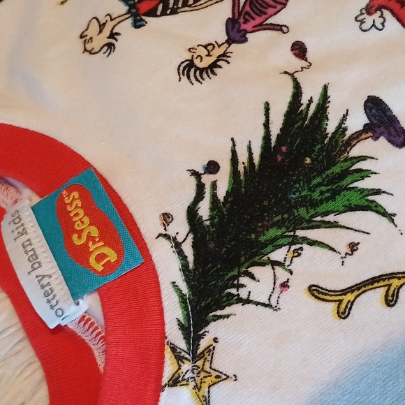 Pottery Barn Kids The Grinch pajama top 2T Christmas - Picture 2 of 9